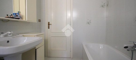 4 غرف نوم فيلا في Udine, Italy رقم 127968 45