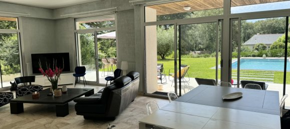 5 bedrooms House in Orvault, France No. 359241 24