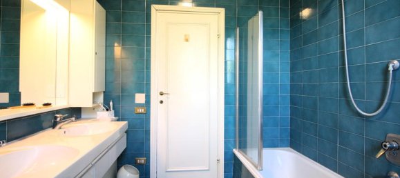 Apartamento de 4 dormitorios en Cesena, Italy No. 283743 19