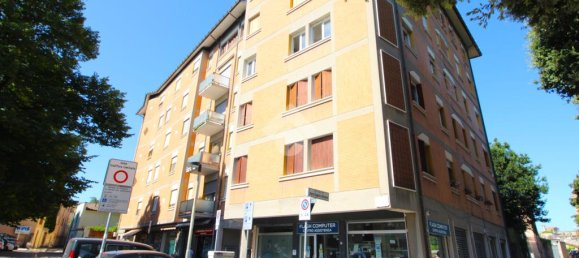 Apartamento de 4 dormitorios en Cesena, Italy No. 283743 24