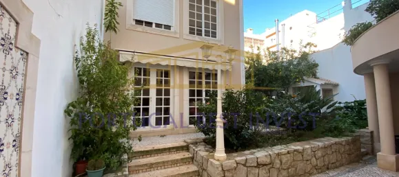 Casa de 7 dormitorios en Portimao, Portugal No. 94396 6