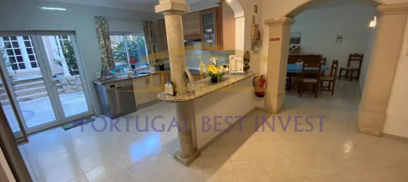 Casa de 7 dormitorios en Portimao, Portugal No. 94396 3