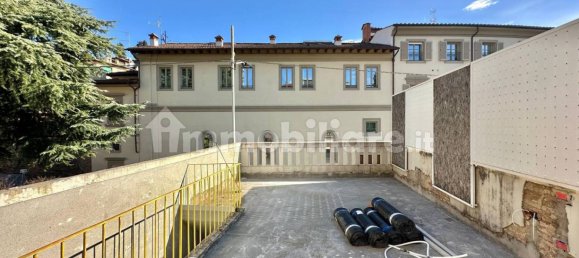 2 bedrooms Apartment in Florence, Italy No. 52113 8