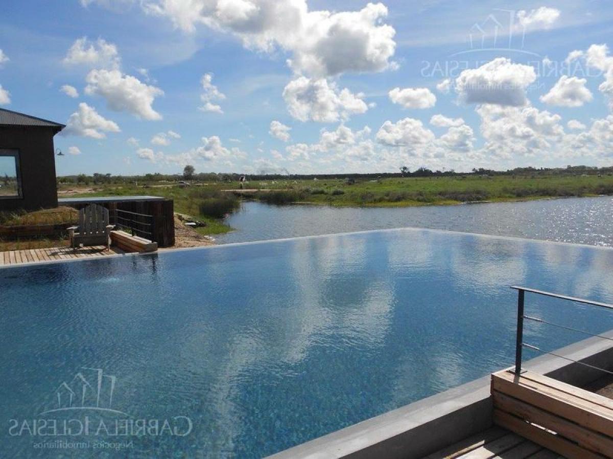  Land in Escobar, Argentina No. 46809