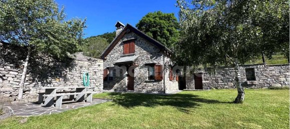 3 rooms House in Masera, Italy No. 272922 2