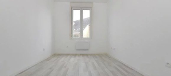 2 Schlafzimmer Gebäude in Saint-Quentin, France, Nr. 52771 7