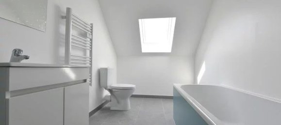 2 Schlafzimmer Gebäude in Saint-Quentin, France, Nr. 52771 23