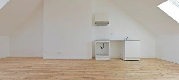 2 Schlafzimmer Gebäude in Saint-Quentin, France, Nr. 52771 21