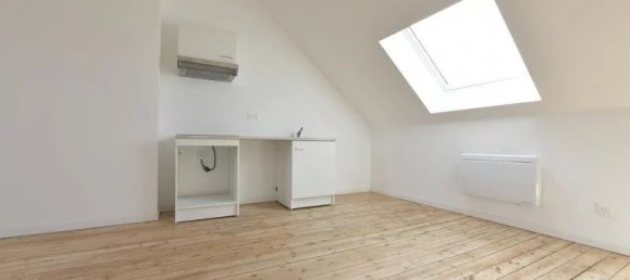 2 Schlafzimmer Gebäude in Saint-Quentin, France, Nr. 52771 25