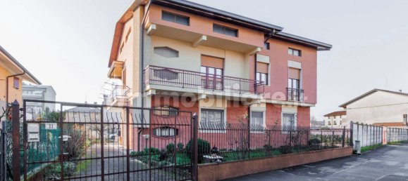 5 غرف نوم فيلا في Mezzago, Italy رقم 226682 2