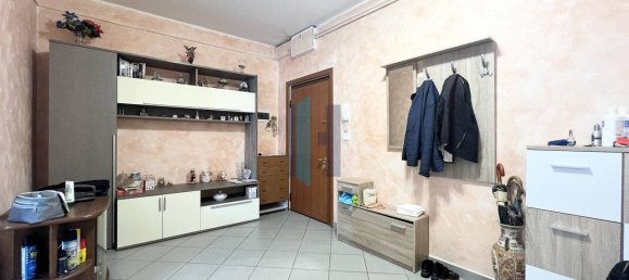 2 bedrooms Apartment in Brescia, Italy No. 306214 2