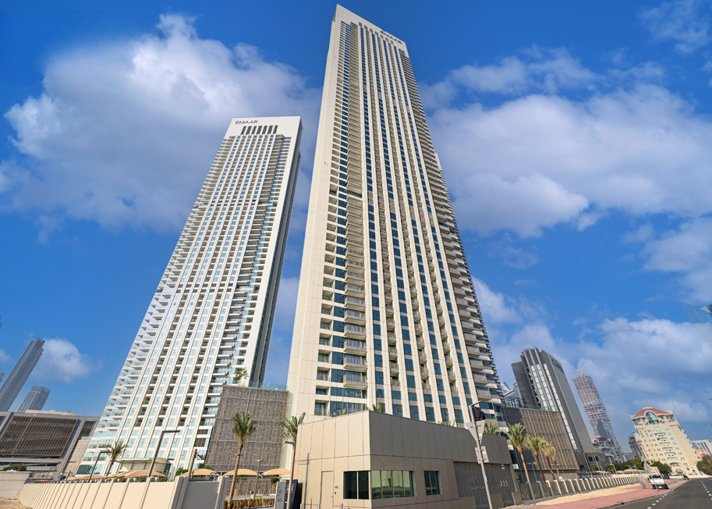 2 bedrooms Apartment in Dubai, UAE No. 21023