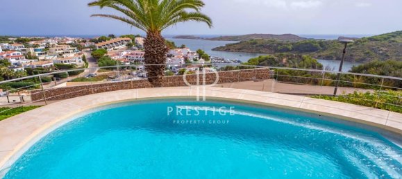 4 bedrooms Villa in Menorca, Spain No. 207385 3