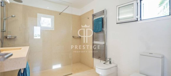 4 bedrooms Villa in Menorca, Spain No. 207385 11