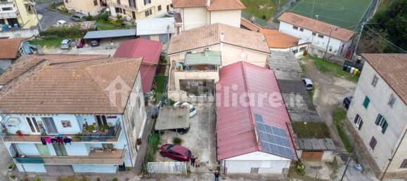 Квартира с 2 спальнями в Лабико, Италия № 107380 33