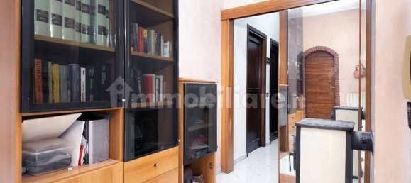 Квартира с 2 спальнями в Лабико, Италия № 107380 27