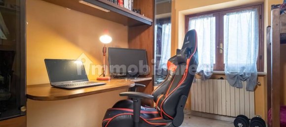 Квартира с 2 спальнями в Лабико, Италия № 107380 17