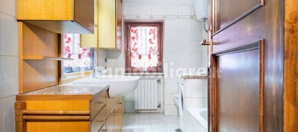 Квартира с 2 спальнями в Лабико, Италия № 107380 23