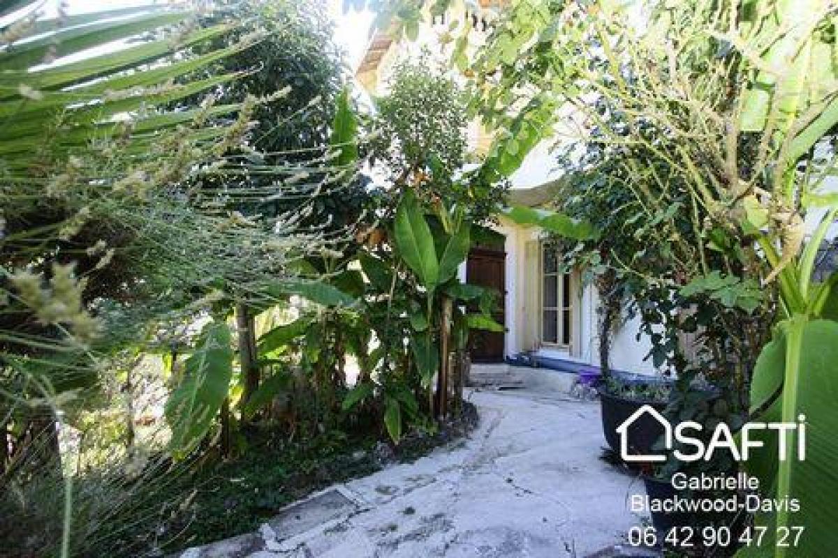 Apartamento de 2 dormitorios en Grasse, France No. 12646