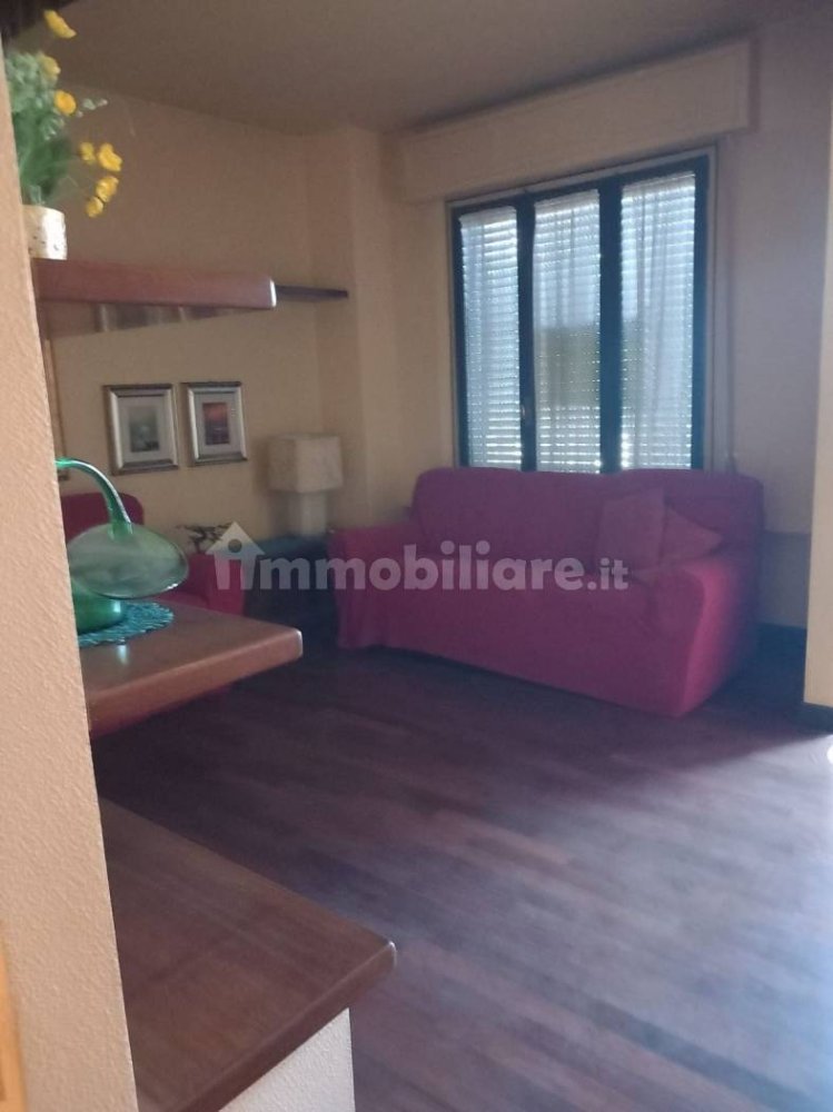 4 bedrooms House in Pesaro, Italy No. 305845