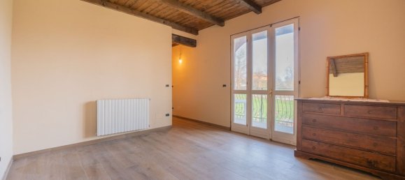 5 rooms House in Asti, Italy No. 132286 8