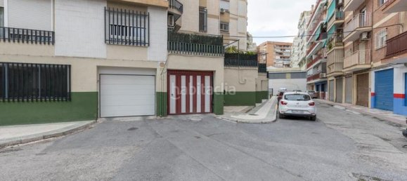 Garage à Granada, Spain 18m² No. 160820 5