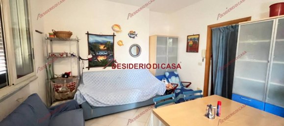 Villa de 2 dormitorios en Campofelice di Roccella, Italy No. 310319 2