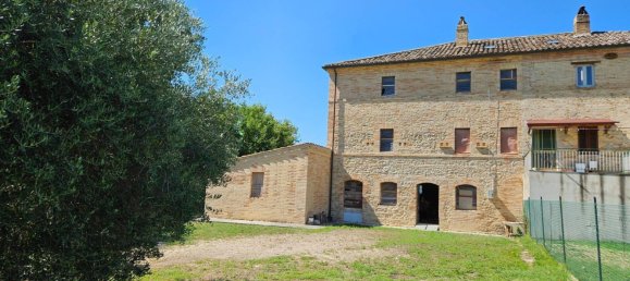 9-Zimmer Haus in Porto San Giorgio, Italy, Nr. 294564 11