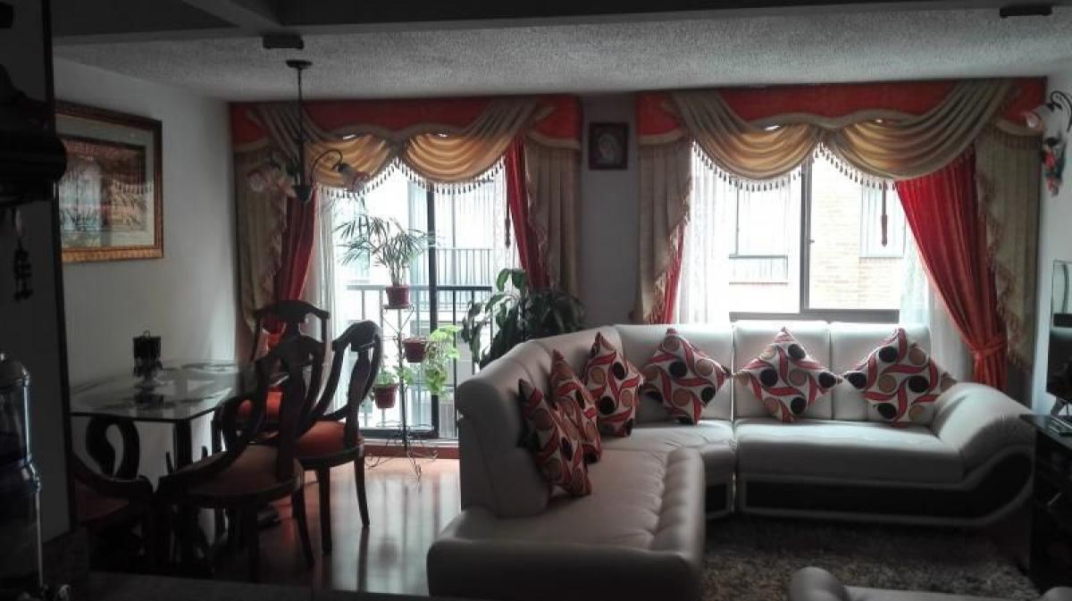 Дом с 3 спальнями в Богота, Колумбия № 13327