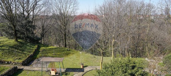 4-salle Appartement à Bonate Sotto, Italy No. 57769 10