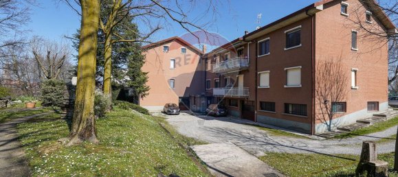 4-salle Appartement à Bonate Sotto, Italy No. 57769 15