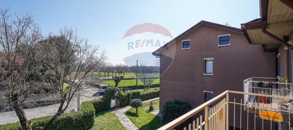 4-salle Appartement à Bonate Sotto, Italy No. 57769 30