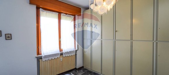 4-salle Appartement à Bonate Sotto, Italy No. 57769 4