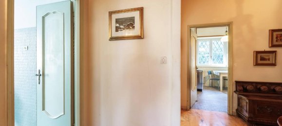 4 rooms Apartment in Turin, Italy No. 6015 9