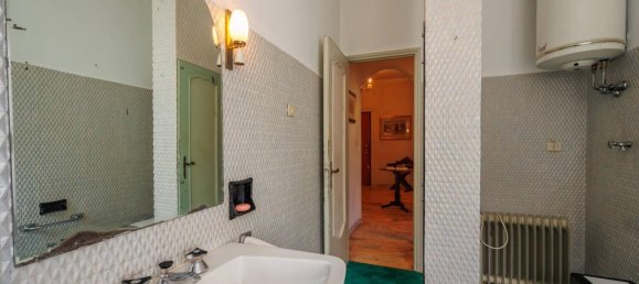 4 rooms Apartment in Turin, Italy No. 6015 13