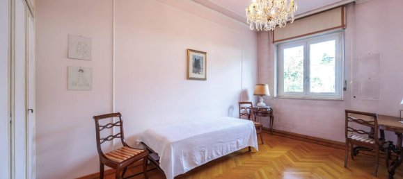 4 rooms Apartment in Turin, Italy No. 6015 7
