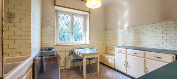 4 rooms Apartment in Turin, Italy No. 6015 5