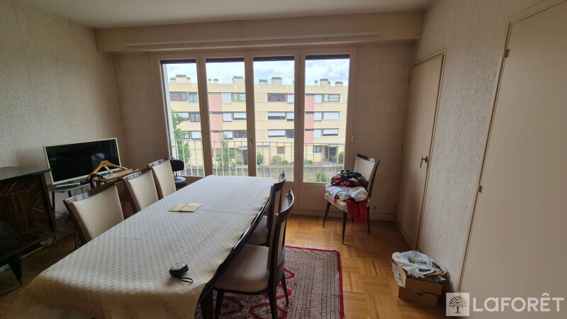 1 bedroom Apartment in Palaiseau, France No. 281737