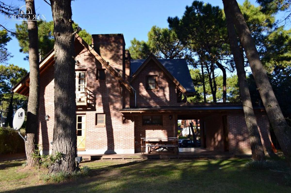 3 Schlafzimmer Haus in Mar del Plata, Argentina, Nr. 69309