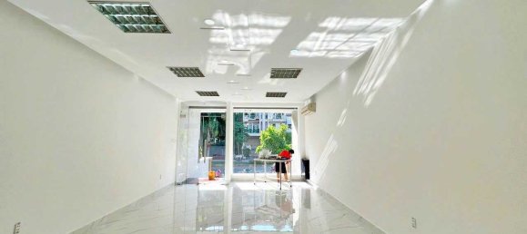 100m² Townhouse in District 7, Vietnam No. 19484 6