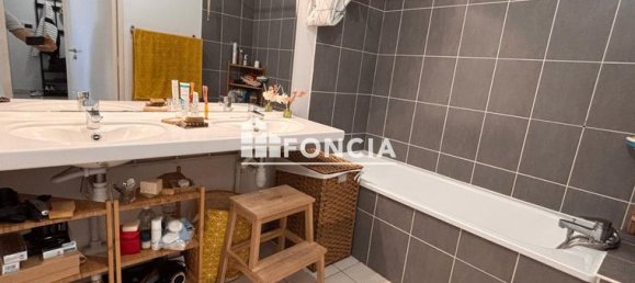 2 bedrooms Apartment in Marseille, France No. 311820 11
