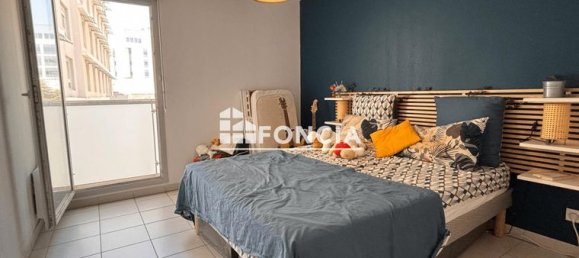 2 bedrooms Apartment in Marseille, France No. 311820 9