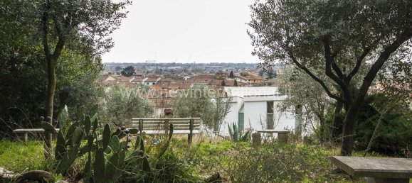 4 bedrooms Villa in Carrara, Italy No. 45809 10