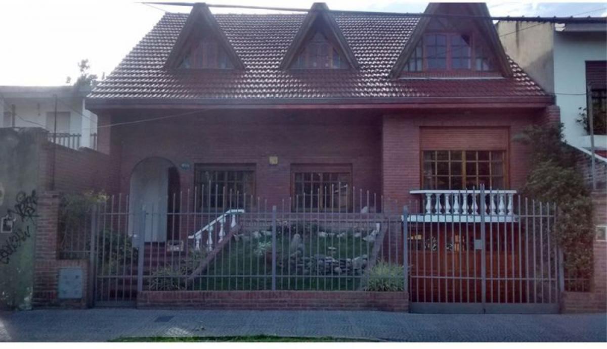 Casa T4 em Esteban Echeverria, Argentina N.º 57704