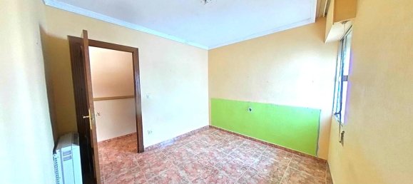 4 Schlafzimmer Wohnung in Torredonjimeno, Spain, Nr. 134698 15