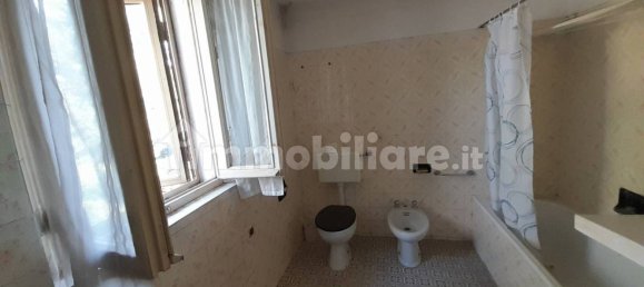 3 bedrooms House in Gragnano Trebbiense, Italy No. 150765 38