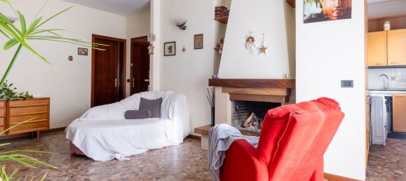 6 rooms Apartment in Garda, Italy No. 152342 6