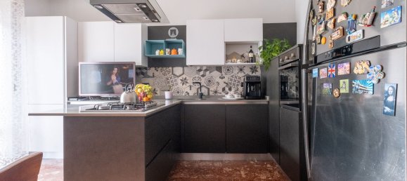 6 rooms Apartment in Garda, Italy No. 152342 15