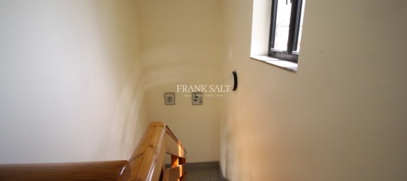 Duplex independente T4 em Swieqi, Malta N.º 6422 7