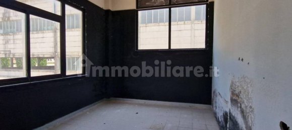 520m² Warehouse in Isola del Liri, Italy No. 317071 4